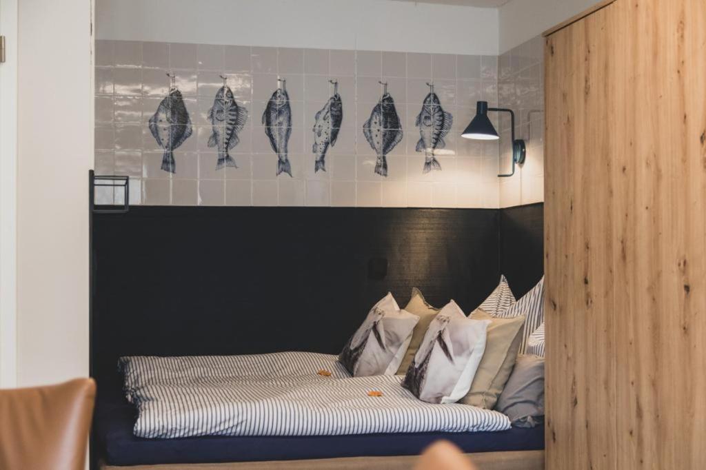 Logierhaus M Apartment Esens Bagian luar foto