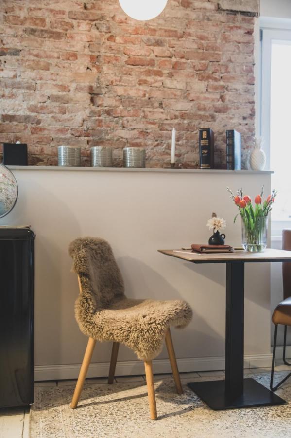 Logierhaus M Apartment Esens Bagian luar foto