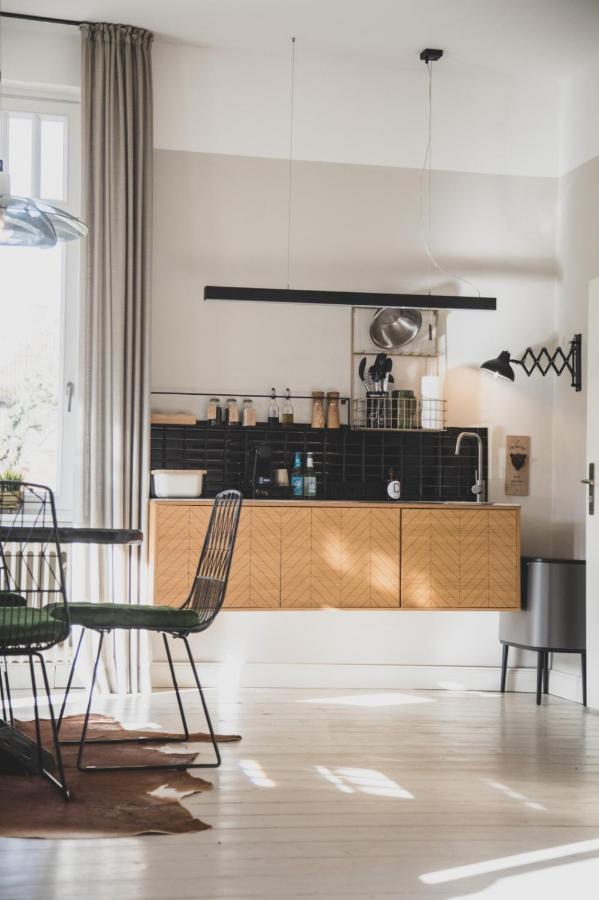 Logierhaus M Apartment Esens Bagian luar foto