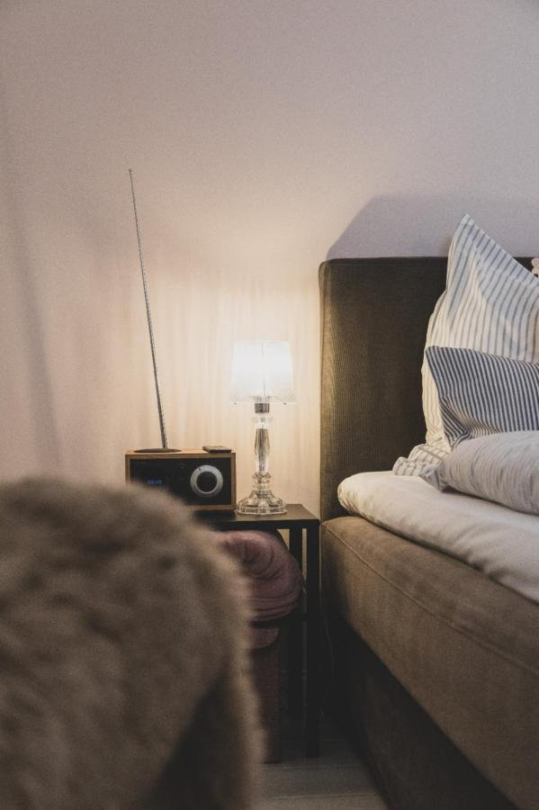Logierhaus M Apartment Esens Bagian luar foto